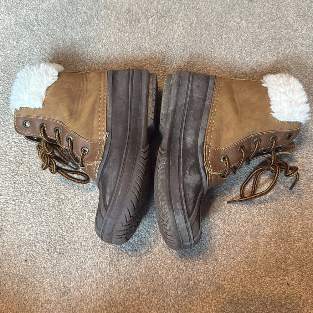 Nautica Danube Waterproof Snow Duck Lace Up Boots Size 1